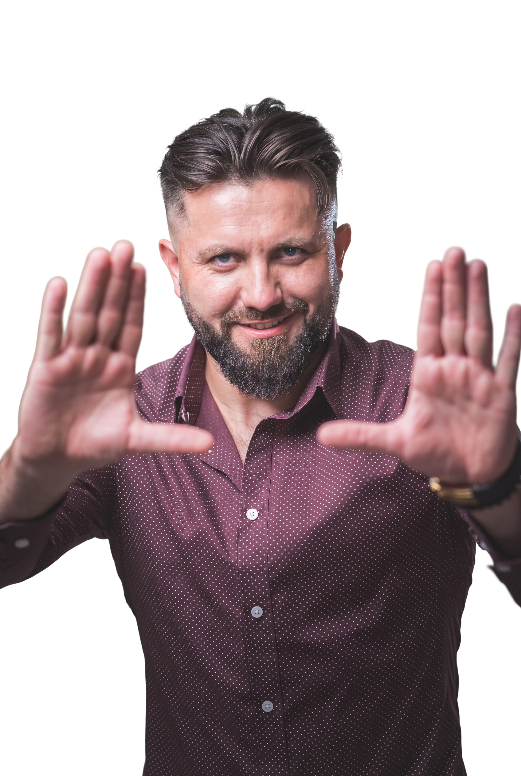MIRO prowadzący wydarzenie, ujęcie portretowe
